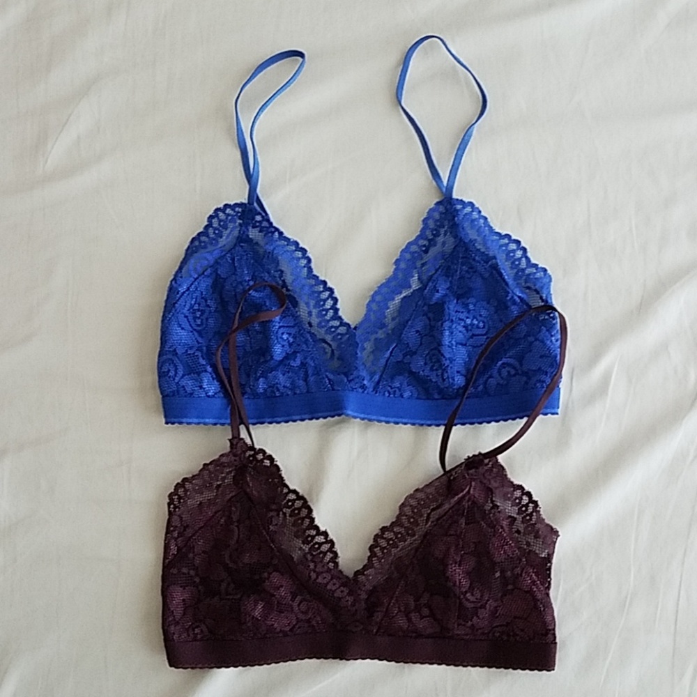 Set of 2 XS Aritzia Talula Bralettes